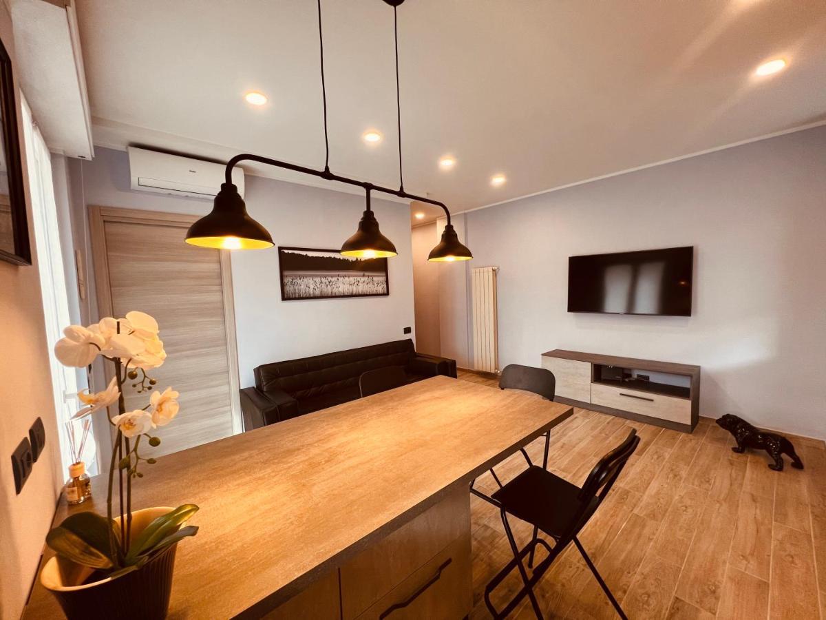 Apartamento La Tana Del Ludo Baveno Exterior foto